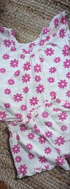 btween Cream Gauze  Set with Pink Floral Print